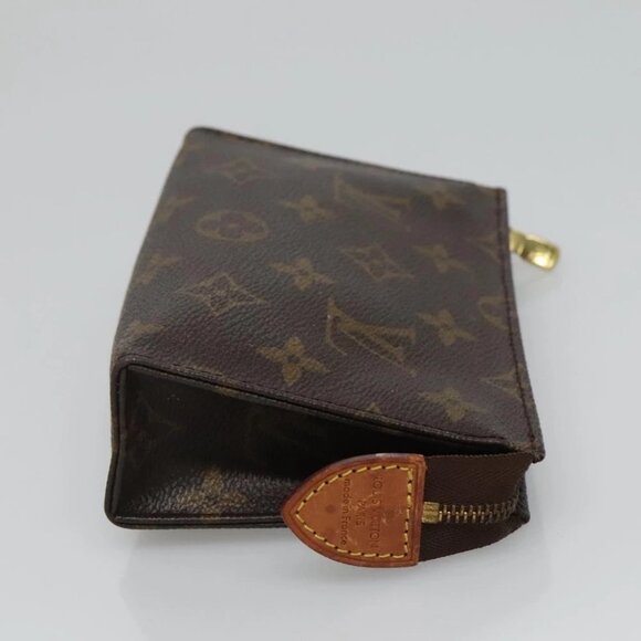 LOUIS VUITTON Monogram Posh Toilette 15 Pouch - Picture 5 of 14